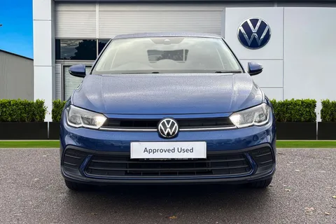 CY23FHR Volkswagen Polo 1.0 Life 80Ps 5dr ⭐Front and rear parking sensors⭐ Thumbnail #6