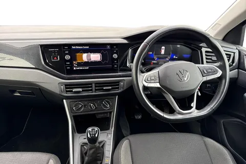 CY23FHR Volkswagen Polo 1.0 Life 80Ps 5dr ⭐Front and rear parking sensors⭐ Thumbnail #13