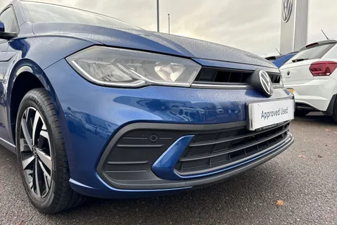 CY23FHR Volkswagen Polo 1.0 Life 80Ps 5dr ⭐Front and rear parking sensors⭐ Thumbnail #17