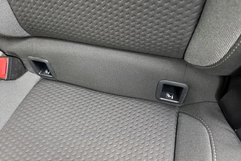 CY23FHR Volkswagen Polo 1.0 Life 80Ps 5dr ⭐Front and rear parking sensors⭐ Thumbnail #33