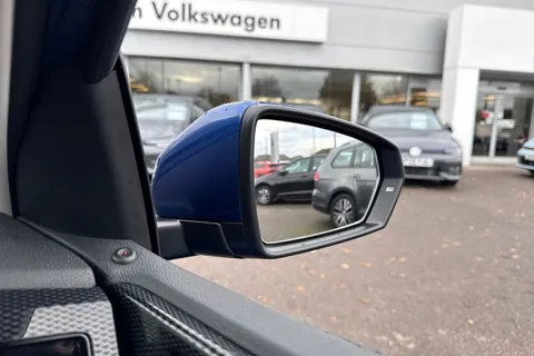 CY23FHR Volkswagen Polo 1.0 Life 80Ps 5dr ⭐Front and rear parking sensors⭐ Thumbnail #35