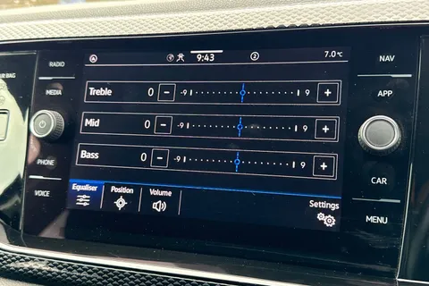 CY23FHR Volkswagen Polo 1.0 Life 80Ps 5dr ⭐Front and rear parking sensors⭐ Thumbnail #51