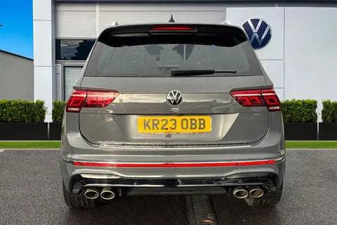 KR23OBB Volkswagen Tiguan 2.0 TSI 320 4Motion R 5dr DSG **PAN ROOF + WINTER PACK + AREA VIEW** Thumbnail #5