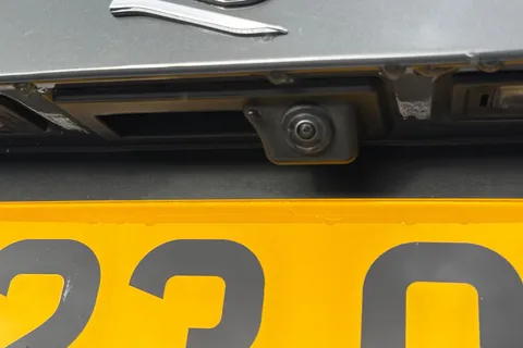 KR23OBB Volkswagen Tiguan 2.0 TSI 320 4Motion R 5dr DSG **PAN ROOF + WINTER PACK + AREA VIEW** Thumbnail #27