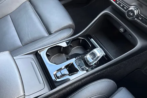 KM20DUJ Volvo Xc40 2.0 D3 Inscription Pro Auto Euro 6 (s/s) 5dr Thumbnail #59