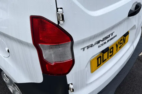 DL19YSN Ford Transit Courier 1.5 TDCi L1 Euro 6 5dr Thumbnail #17
