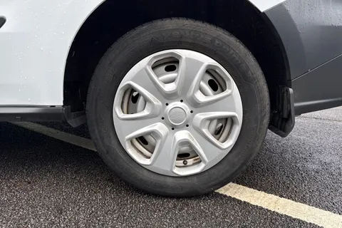 DL19YSN Ford Transit Courier 1.5 TDCi L1 Euro 6 5dr Thumbnail #24