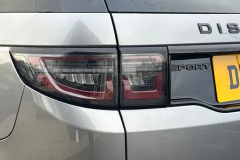 DU71FWA Land Rover Discovery Sport 2.0 D200 R-Dynamic S Plus 5dr Thumbnail #21