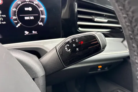 23 of 64 for Volkswagen Passat 1.5 TSI eHybrid 204PS Life 5dr DSG⭐ Drivers Assistance Pack⭐