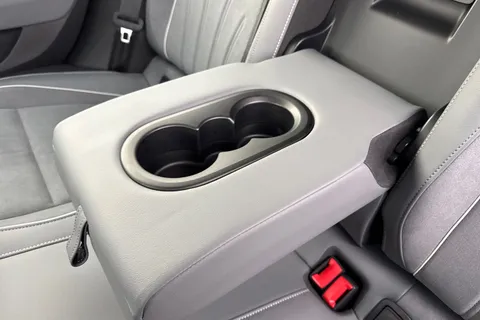 40 of 64 for Volkswagen Passat 1.5 TSI eHybrid 204PS Life 5dr DSG⭐ Drivers Assistance Pack⭐