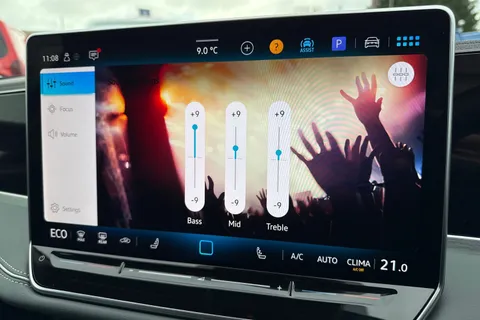 59 of 64 for Volkswagen Passat 1.5 TSI eHybrid 204PS Life 5dr DSG⭐ Drivers Assistance Pack⭐