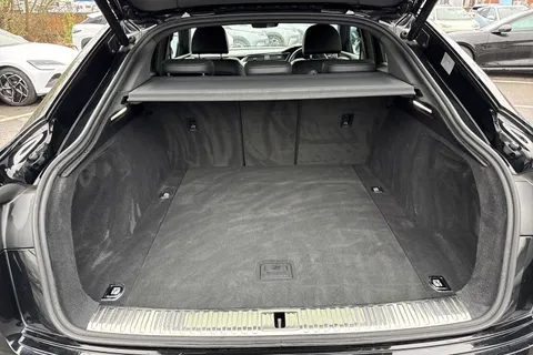 10 of 65 for Audi e-tron 50 Black Edition Sportback Auto quattro 5dr 71.2kWh (11kW Charger)