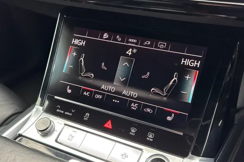 56 of 65 for Audi e-tron 50 Black Edition Sportback Auto quattro 5dr 71.2kWh (11kW Charger)