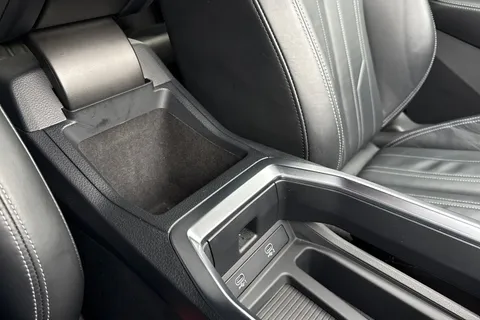 61 of 65 for Audi e-tron 50 Black Edition Sportback Auto quattro 5dr 71.2kWh (11kW Charger)