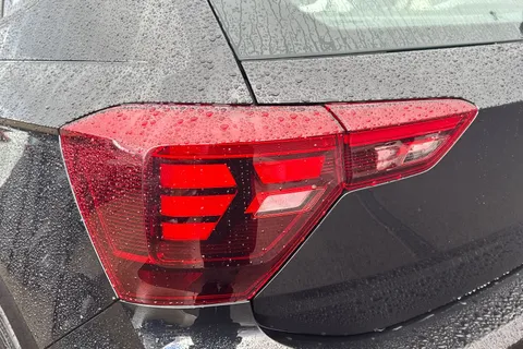 GK24AWU Volkswagen Polo 1.0 TSI Life 5dr DSG Thumbnail #9