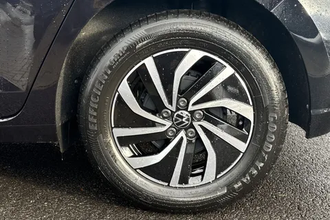 GK24AWU Volkswagen Polo 1.0 TSI Life 5dr DSG Thumbnail #11