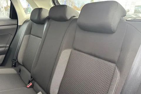 GK24AWU Volkswagen Polo 1.0 TSI Life 5dr DSG Thumbnail #20