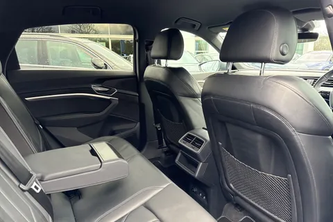 41 of 53 for Audi e-tron 55 S line Sportback Auto quattro 5dr 95kWh (11kW Charger)