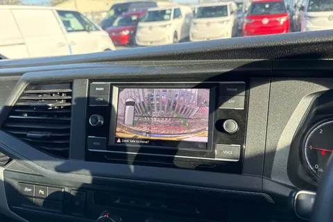 CX74LDJ Volkswagen Transporter 2.0 TDI 150 Highline Kombi Van Thumbnail #40