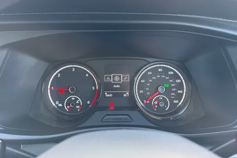 CX74LMU Volkswagen Transporter 2.0 TDI 150 Highline Kombi Van DSG Thumbnail #34