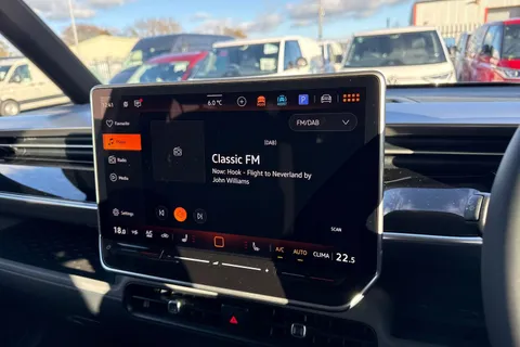 CX75JZT Volkswagen ID. Buzz Pro 79kWh Life MPV 5dr Electric Auto (SWB, 5Seat) (286 ps) Thumbnail #37