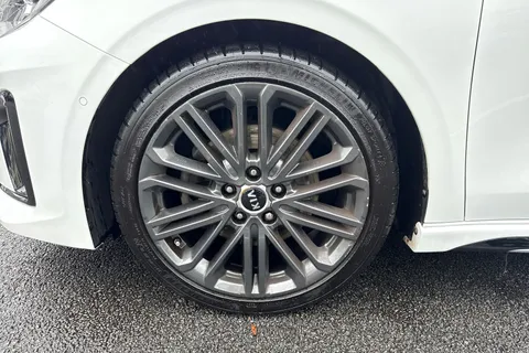 LC70OLG Kia Ceed 1.4 T-GDi GT-Line S DCT Euro 6 (s/s) 5dr Thumbnail #24