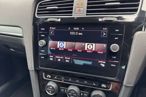 44 of 64 for Volkswagen Golf 2.0 TSI GTI Performance Euro 6 (s/s) 5dr