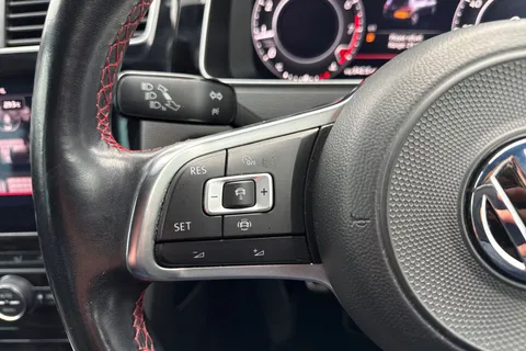 48 of 64 for Volkswagen Golf 2.0 TSI GTI Performance Euro 6 (s/s) 5dr