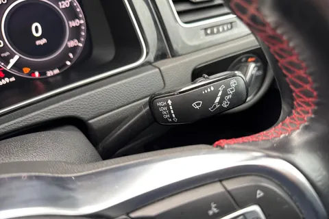 51 of 64 for Volkswagen Golf 2.0 TSI GTI Performance Euro 6 (s/s) 5dr