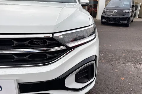 31 of 63 for Volkswagen T-Roc 1.5 TSI R-Line 5dr DSG ⭐Panoramic sunroof, 18' Nevada diamond turned alloy⭐