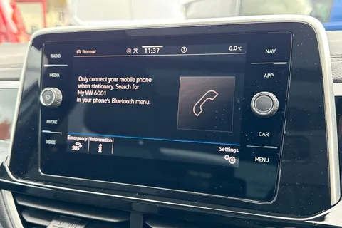 52 of 63 for Volkswagen T-Roc 1.5 TSI R-Line 5dr DSG ⭐Panoramic sunroof, 18' Nevada diamond turned alloy⭐