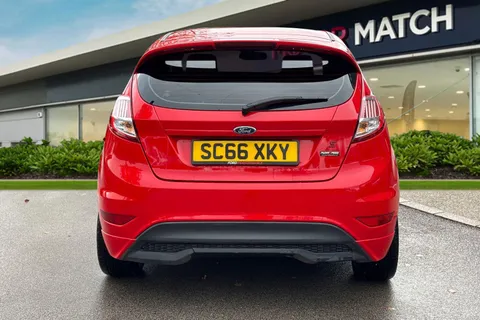 4 of 62 for Ford Fiesta 1.0T EcoBoost ST-Line Euro 6 (s/s) 5dr