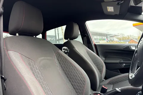 21 of 62 for Ford Fiesta 1.0T EcoBoost ST-Line Euro 6 (s/s) 5dr