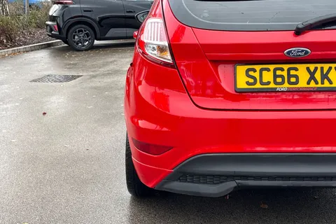 27 of 62 for Ford Fiesta 1.0T EcoBoost ST-Line Euro 6 (s/s) 5dr