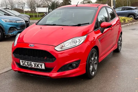 29 of 62 for Ford Fiesta 1.0T EcoBoost ST-Line Euro 6 (s/s) 5dr