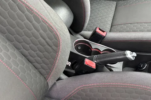 38 of 62 for Ford Fiesta 1.0T EcoBoost ST-Line Euro 6 (s/s) 5dr