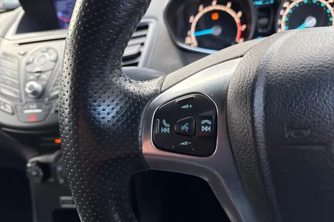 48 of 62 for Ford Fiesta 1.0T EcoBoost ST-Line Euro 6 (s/s) 5dr