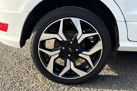10 of 43 for Ford Ecosport 1.0T EcoBoost ST-Line Euro 6 (s/s) 5dr