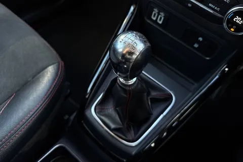 23 of 43 for Ford Ecosport 1.0T EcoBoost ST-Line Euro 6 (s/s) 5dr