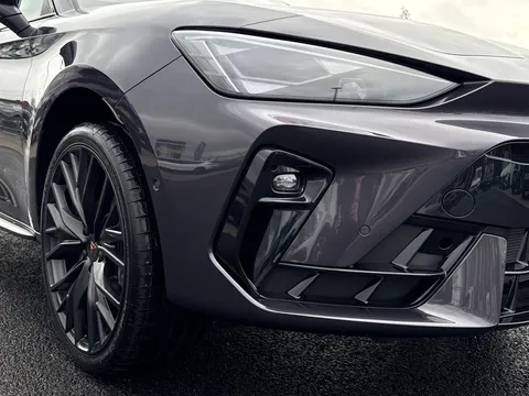  CUPRA Leon 1.5 eTSI Shadow Edition DSG Euro 6 (s/s) 5dr Thumbnail #17