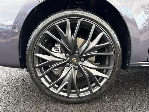  CUPRA Leon 1.5 eTSI Shadow Edition DSG Euro 6 (s/s) 5dr Thumbnail #23