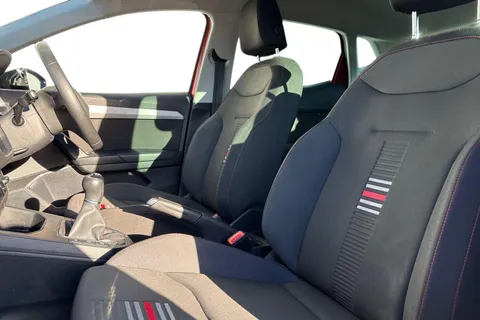 16 of 59 for SEAT Ibiza 1.0 TSI FR Euro 6 (s/s) 5dr GPF