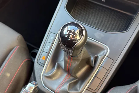 23 of 59 for SEAT Ibiza 1.0 TSI FR Euro 6 (s/s) 5dr GPF