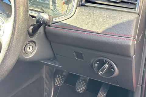 41 of 59 for SEAT Ibiza 1.0 TSI FR Euro 6 (s/s) 5dr GPF