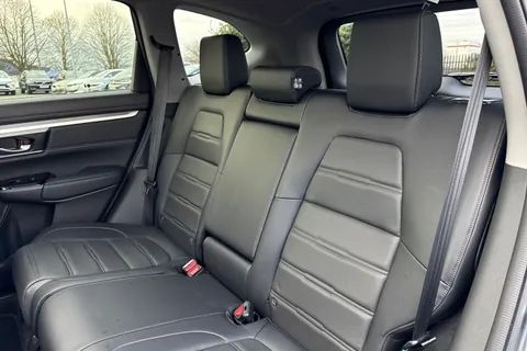 18 of 66 for Honda CR-V 2.0 h i-MMD EX eCVT 4WD Euro 6 (s/s) 5dr