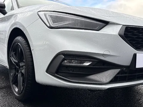  SEAT Leon 1.5 eTSI MHEV FR Black Edition DSG Euro 6 (s/s) 5dr Thumbnail #17