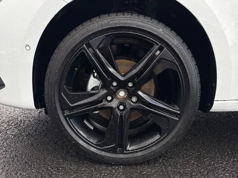  SEAT Leon 1.5 eTSI MHEV FR Black Edition DSG Euro 6 (s/s) 5dr Thumbnail #22