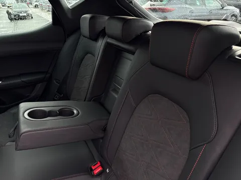  SEAT Leon 1.5 eTSI MHEV FR Black Edition DSG Euro 6 (s/s) 5dr Thumbnail #31