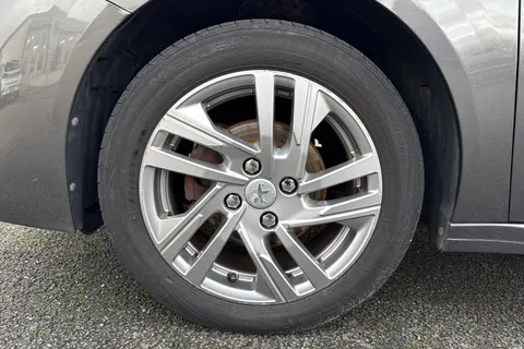MF20FYA PEUGEOT 208 1.2 PureTech Active Euro 6 (s/s) 5dr Thumbnail #13