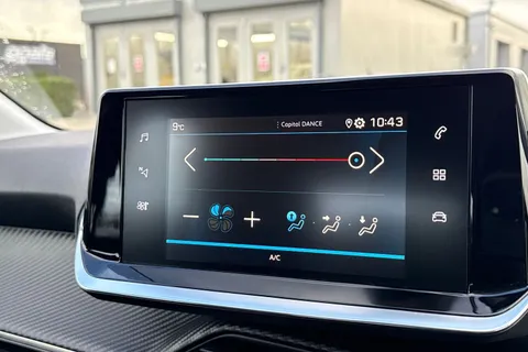 MF20FYA PEUGEOT 208 1.2 PureTech Active Euro 6 (s/s) 5dr Thumbnail #23